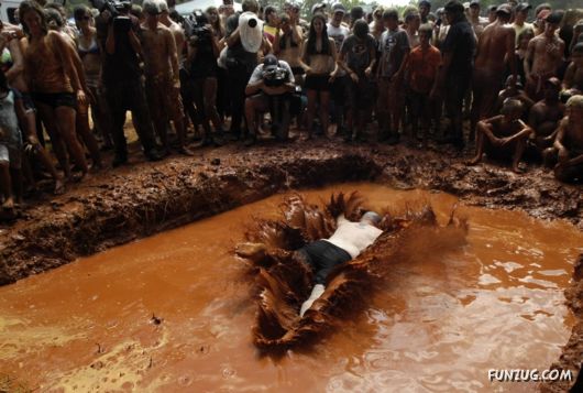 Crazy Mud Bath Fun Carnival