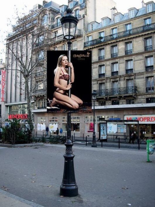 Genius Street Pole Advertising