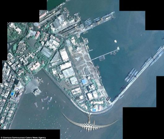 Amazing Spine Shaped Luxurious Floating Hotel Concept