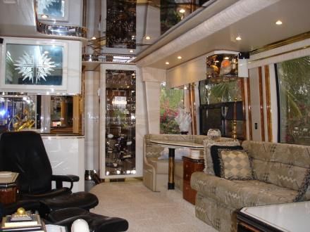 Very Big Luxurious Bus