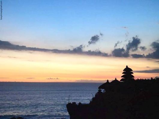 Pura Tanah - A Sea Temple in Bali