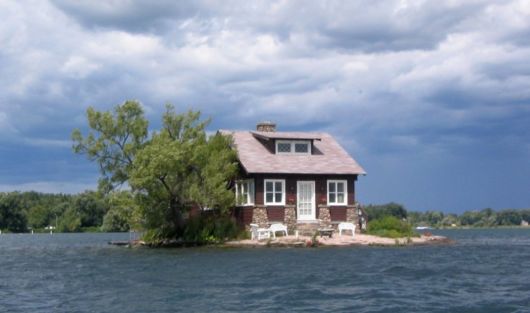Awesome Houses In The Middle Of Nowhere