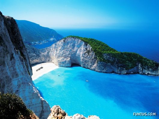 Click to Enlarge - Beautiful Greece Wallpapers