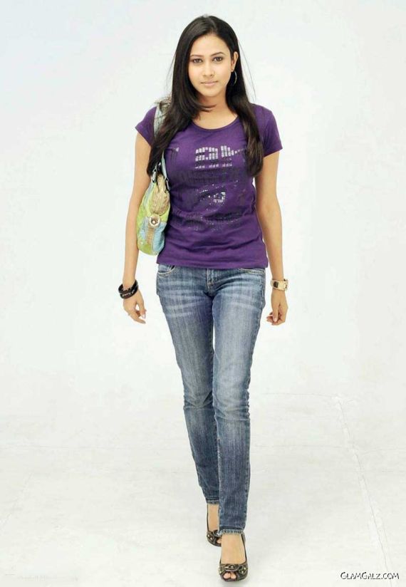 Indian TV Actress Prachi Bora