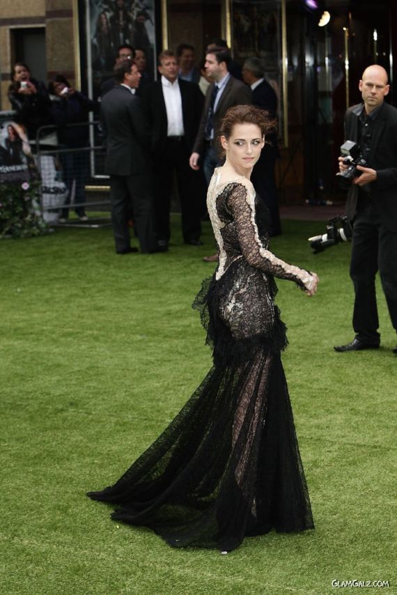 Kristen Stewart At SWH Premiere In London