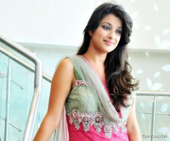 Truly Beautiful Actress Madhurima