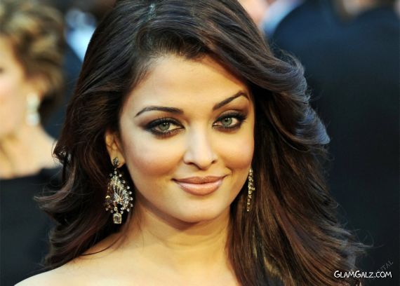 Click to Enlarge - Aishwarya Rai Wallpapers