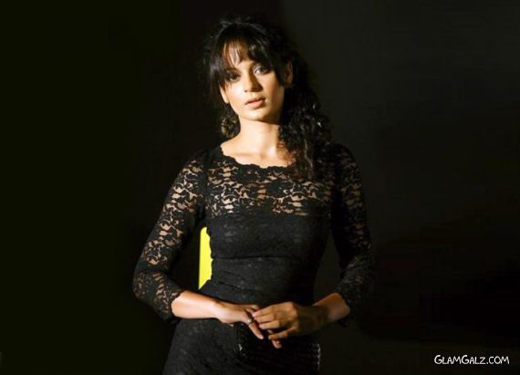 Click to Enlarge - Sizzling Kangana Ranaut Wallpapers