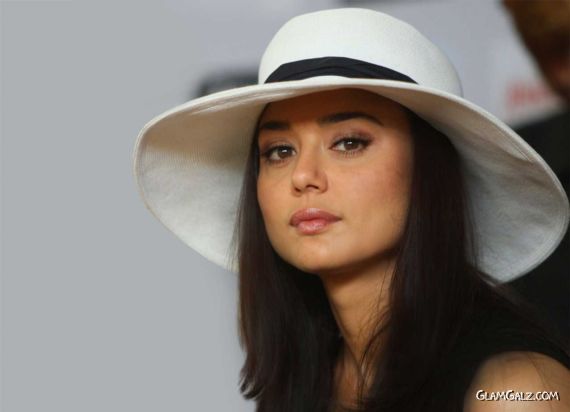Click to Enlarge - Preity Zinta Wallpapers
