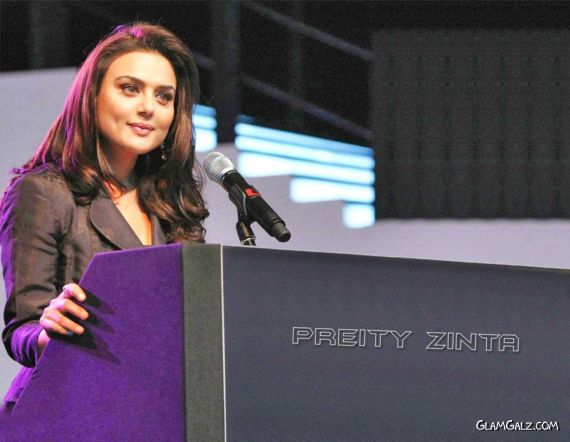 Click to Enlarge - Preity Zinta Wallpapers