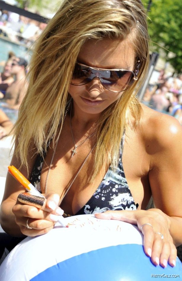 Audrina Patridge At Casino Pool Party
