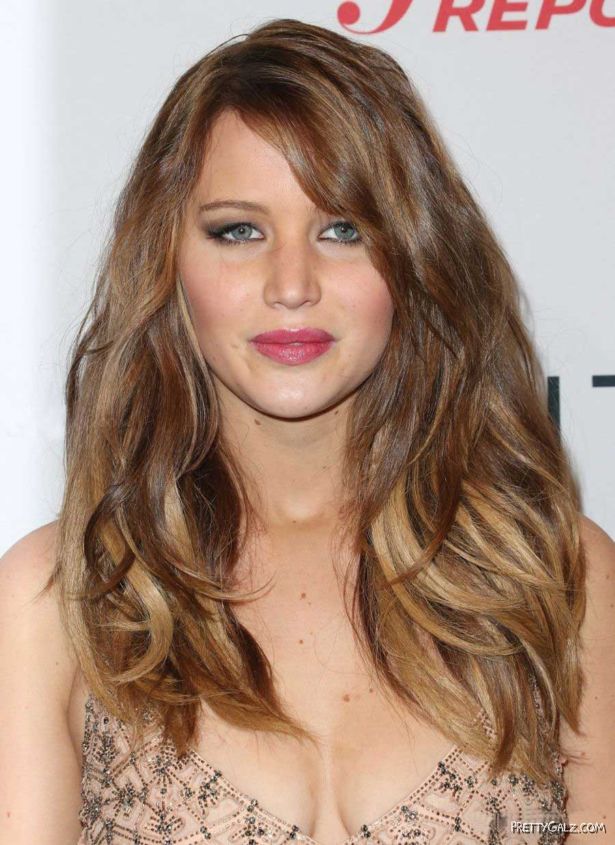 Jennifer Lawrence Stylish Photos