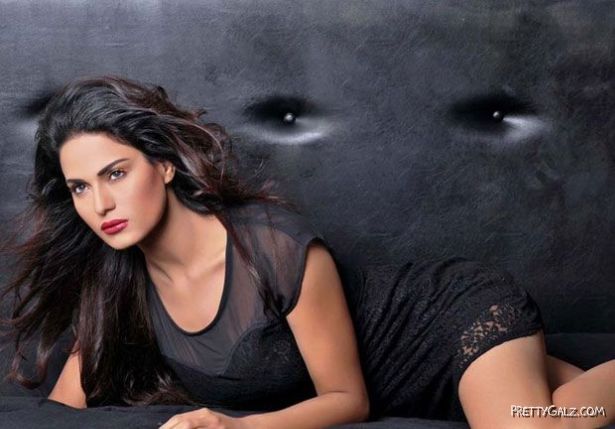 Actress Veena Malik Exclusive Photo Gallery