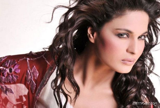 Actress Veena Malik Exclusive Photo Gallery